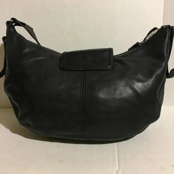 Calvin Klein leather handbag - Picture 3 of 8